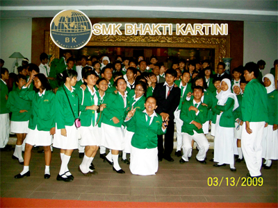 SMK/SMIP Bhakti Kartini Tahun Ajaran 2008 - 2009